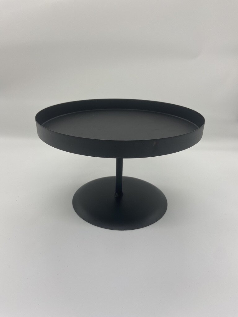 Plateau zwart op voet